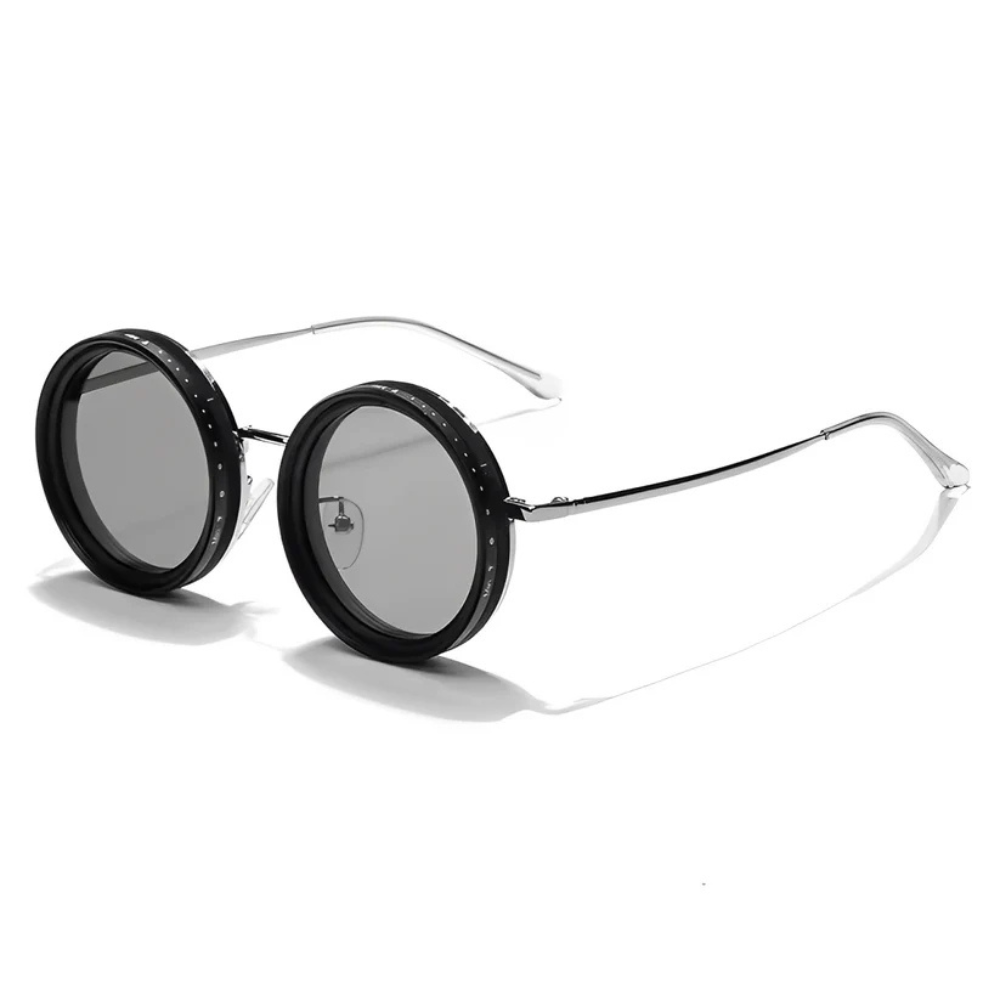 Gafas de sol con lentes negras